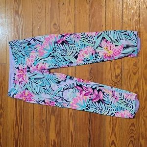 Lilly pulitzer size small cropped leggings
